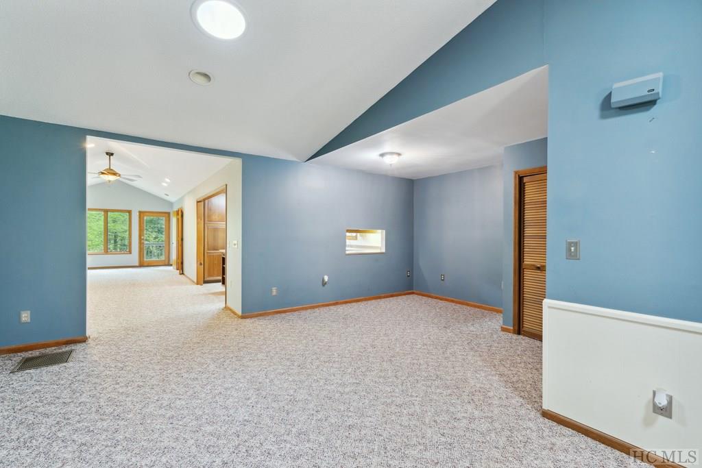 200 Picklesimer Road Highlands, NC 28741 - Photo 7 of 31 Gallery Image 7