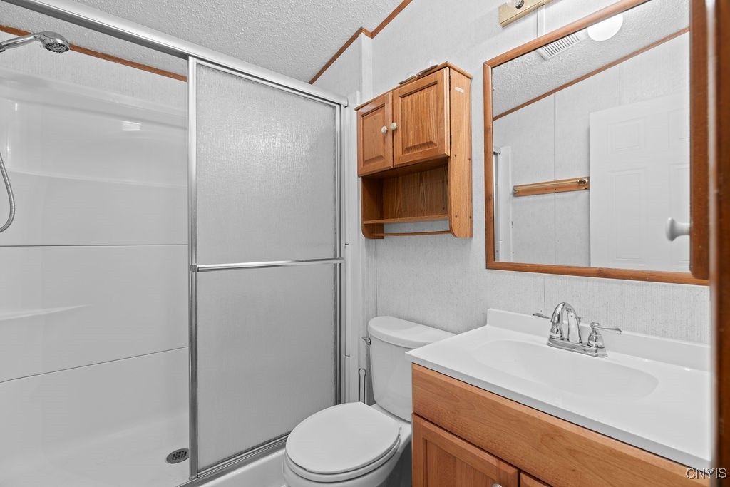 94 Avery Road Constantia, NY 13044 - Photo 28 of 35 Main bathroom