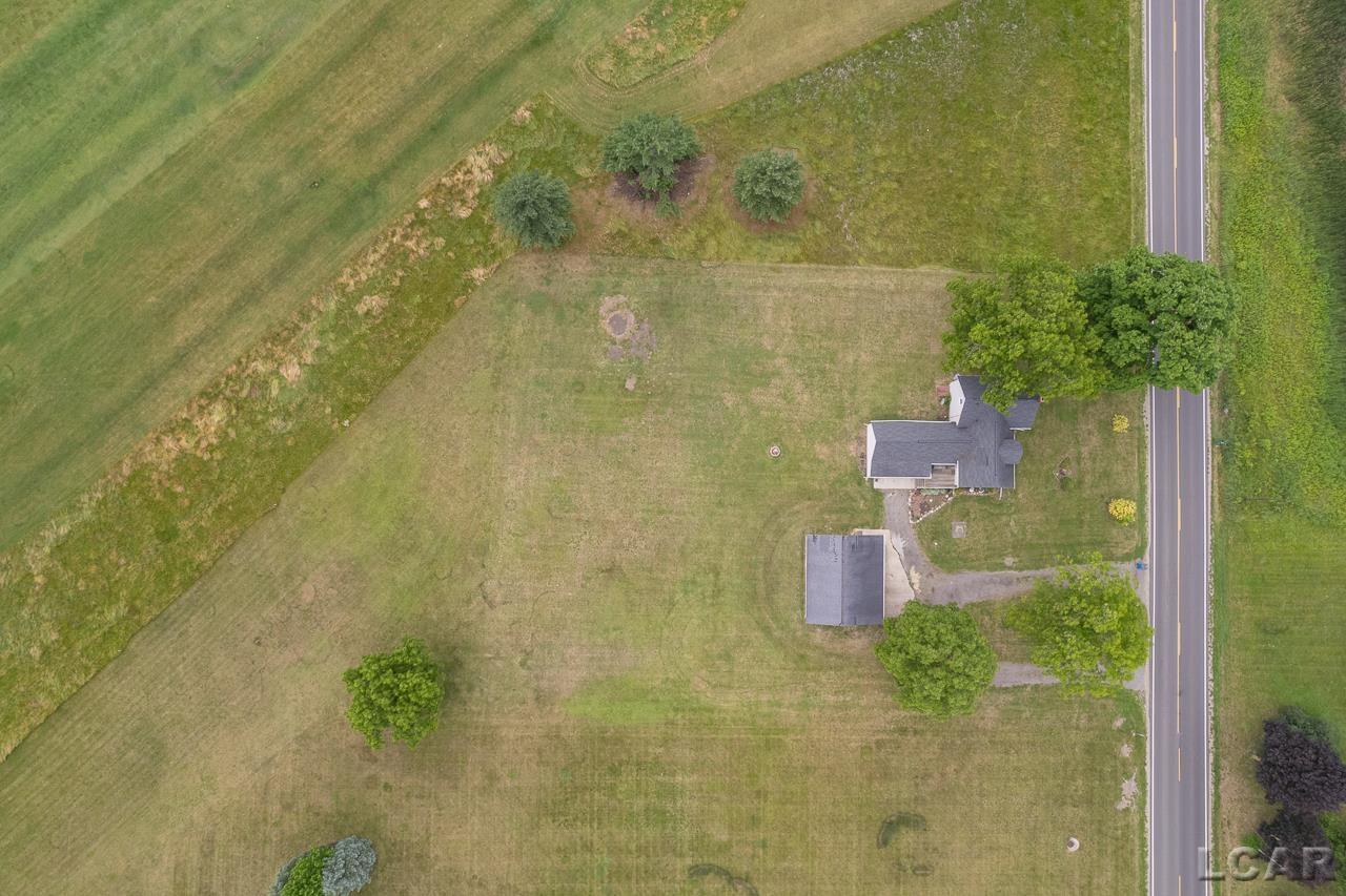 6187 Burton Road Adrian, MI 49221 - Photo 42 of 43 50146443-f61946c1-98d2-4cbb-860f-6292bdf704a4.JPG