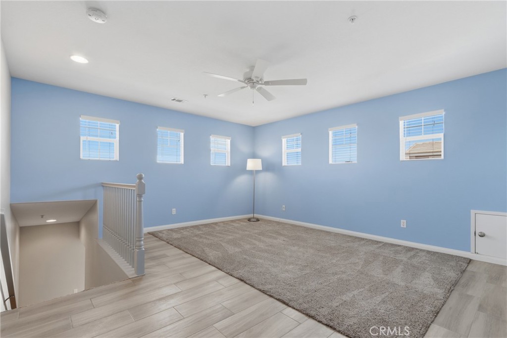 33576 Winston Way, Unit A Temecula, CA 92592 - Photo 28 of 44 a view of an empty room with a window