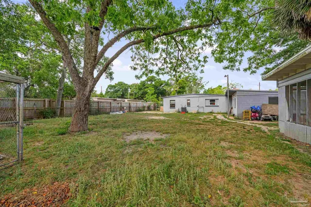 $165,000 | 107 West Madison Drive, Pensacola, FL 32505