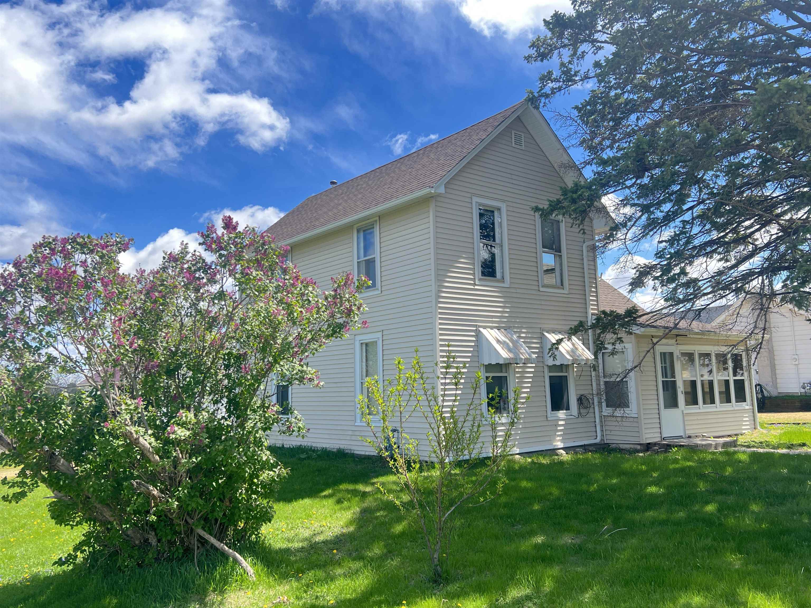 3452 South Pecatonica Road Pecatonica, IL 61063 - Photo 11 of 11 Gallery Image 11
