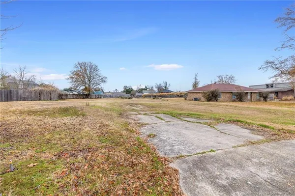 $37,500 | 2036 Olene Drive, Sulphur, LA 70663