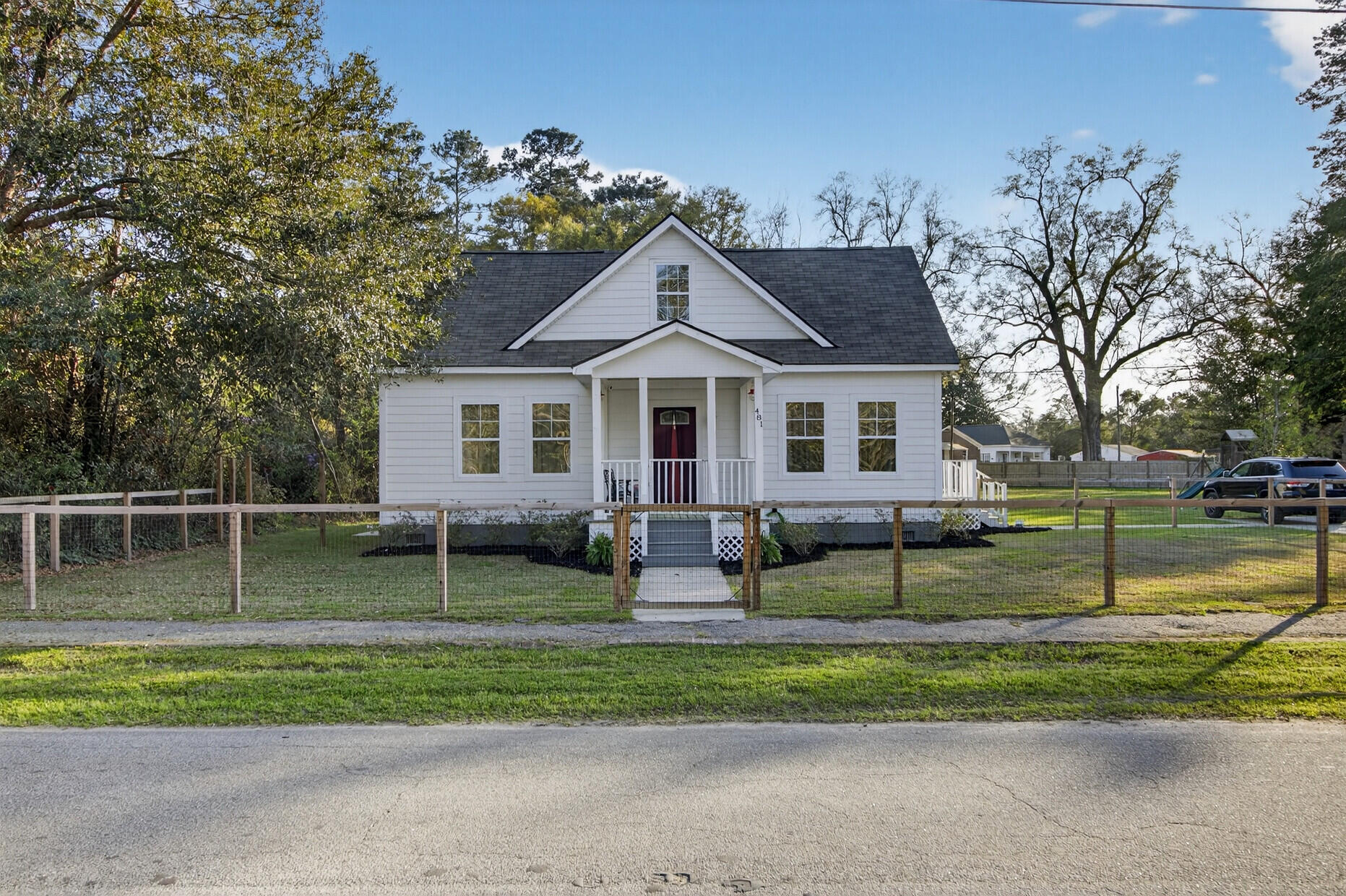 481 South Railroad Avenue Ridgeville, SC 29472 - Photo 3 of 31 Gallery Image 3