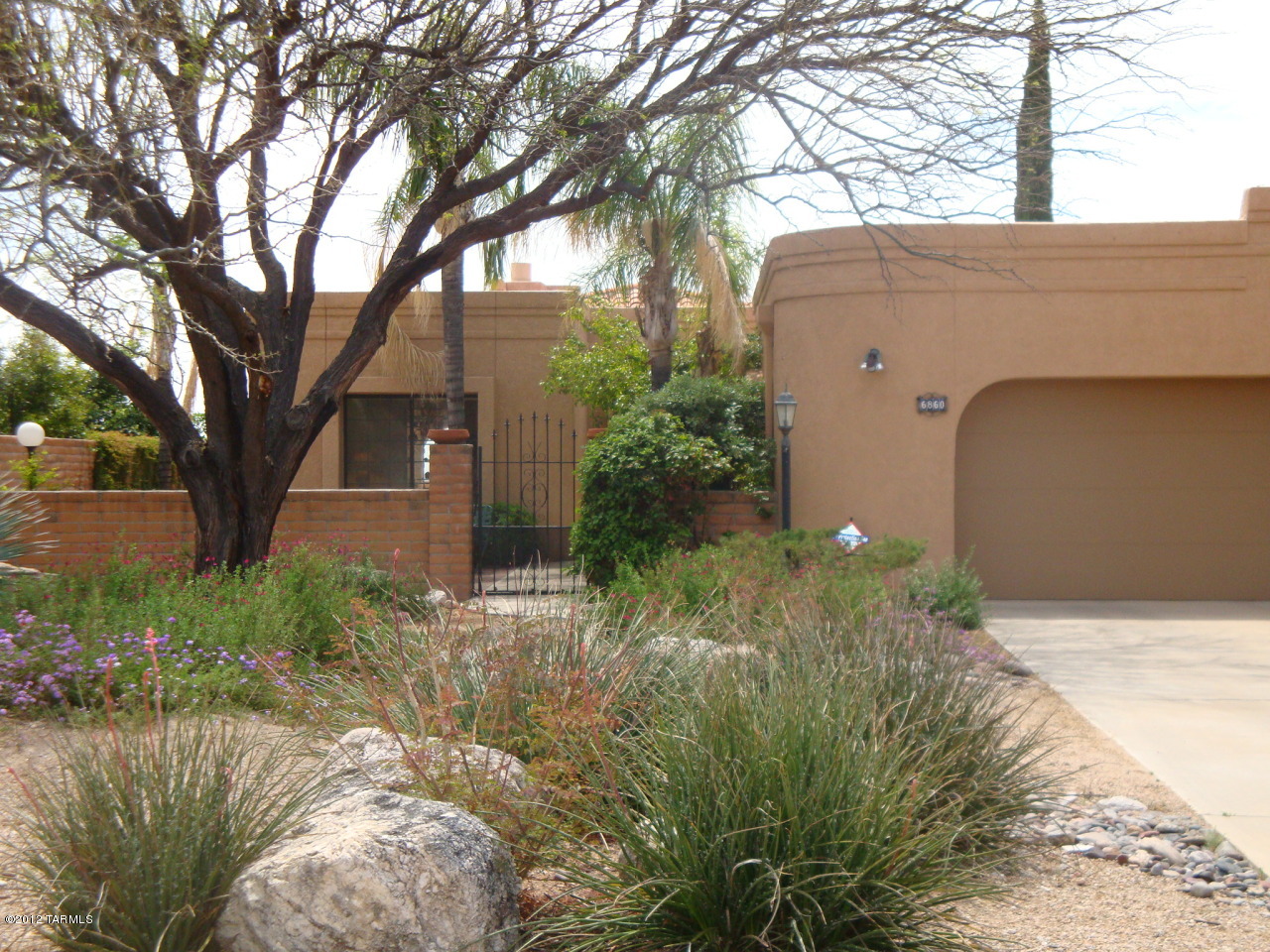 6860 Vía Colorada Tucson, AZ 85750 - Photo 1 of 20 Gallery Image 1