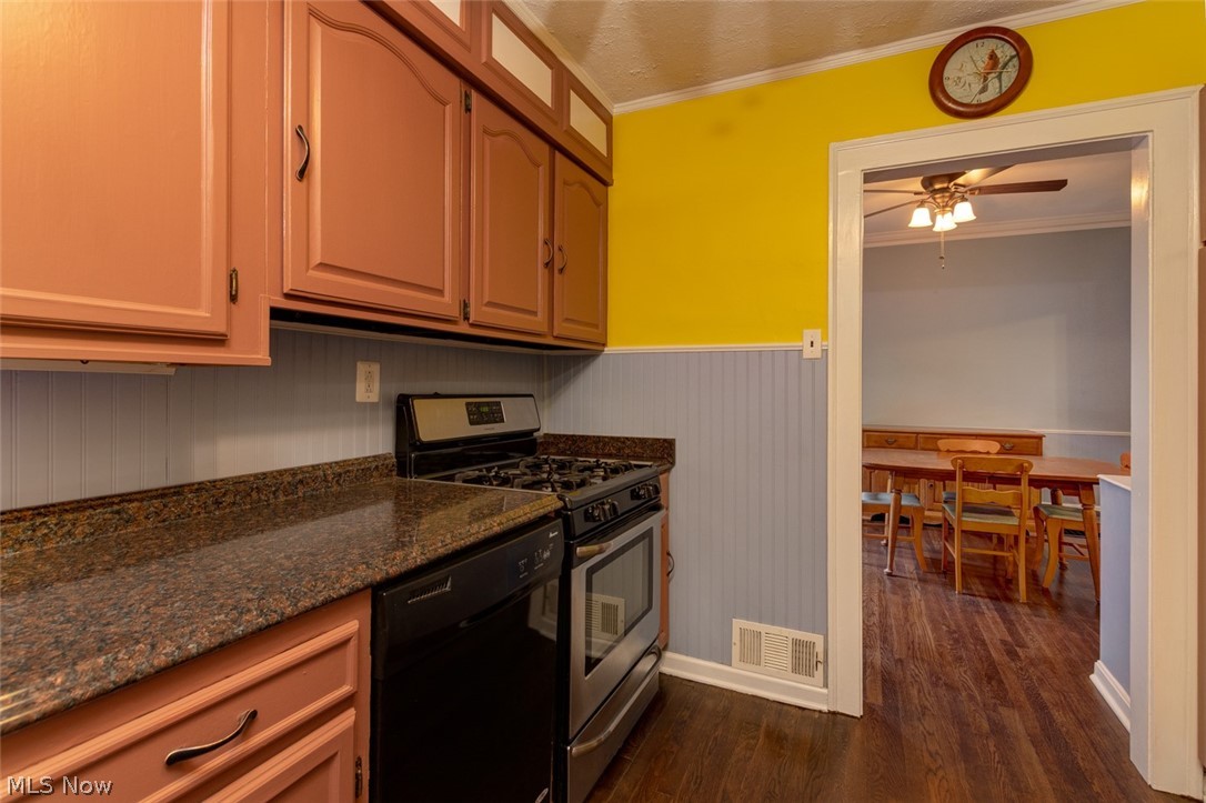 1017 Rushleigh Road Cleveland Heights, OH 44121 - Photo 10 of 24 Gallery Image 10