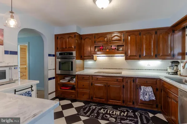 $284,900 | 40 Mansion Boulevard, Altoona, PA 16602