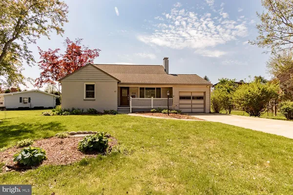 $284,900 | 40 Mansion Boulevard, Altoona, PA 16602
