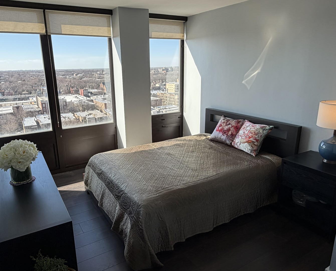 5320 North Sheridan Road, Unit 1502 Chicago, IL 60640 - Photo 24 of 35 Gallery Image 24