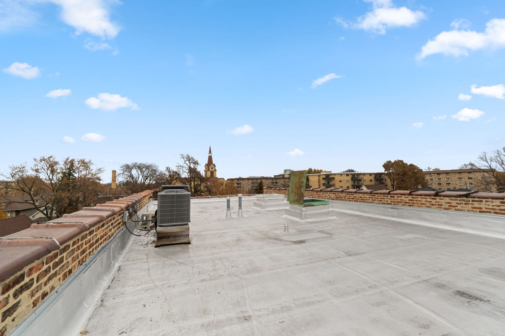 7349 Madison Street, Unit E Forest Park, IL 60130 - Photo 17 of 17 a view of a terrace