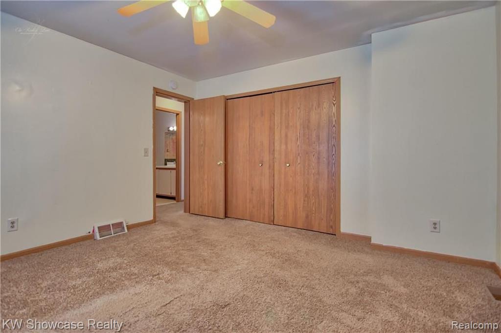 3832 Mapleleaf Road Waterford, MI 48328 - Photo 13 of 17