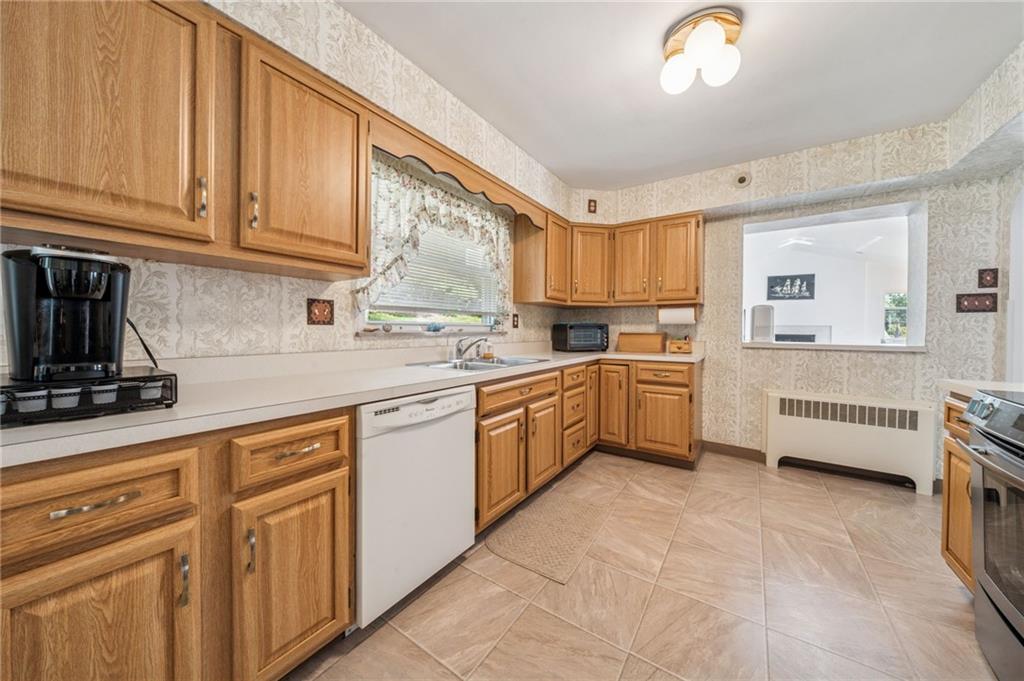 610 Cooper Road Monroeville, PA 15146 - Photo 14 of 31