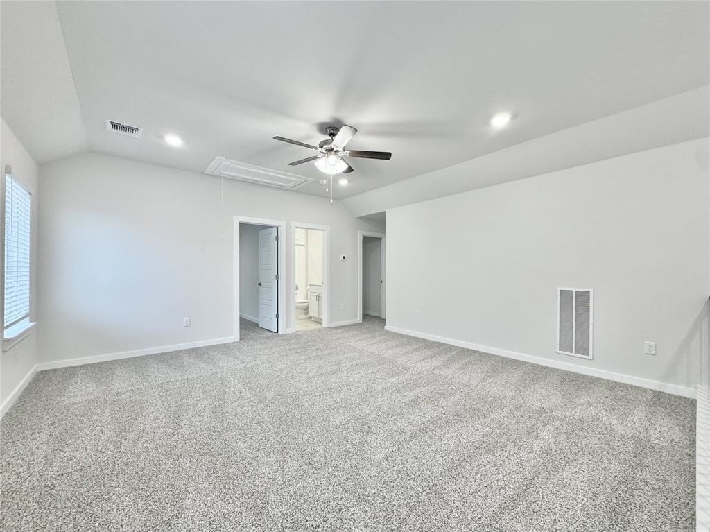 404 Tinto Street Leander, TX 78641 - Photo 32 of 40