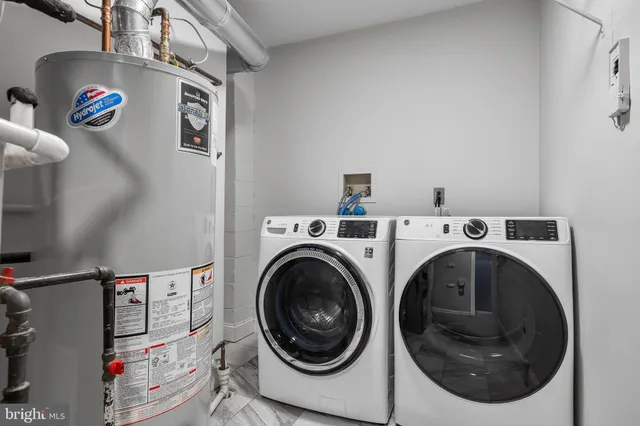 $2,400 | 98 Chambord Court, Trenton, NJ 08619