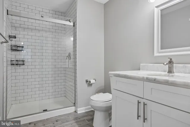 $2,400 | 98 Chambord Court, Trenton, NJ 08619