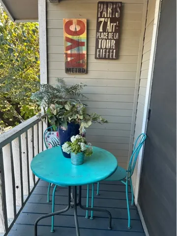 a view of a outdoor seating area with furniture