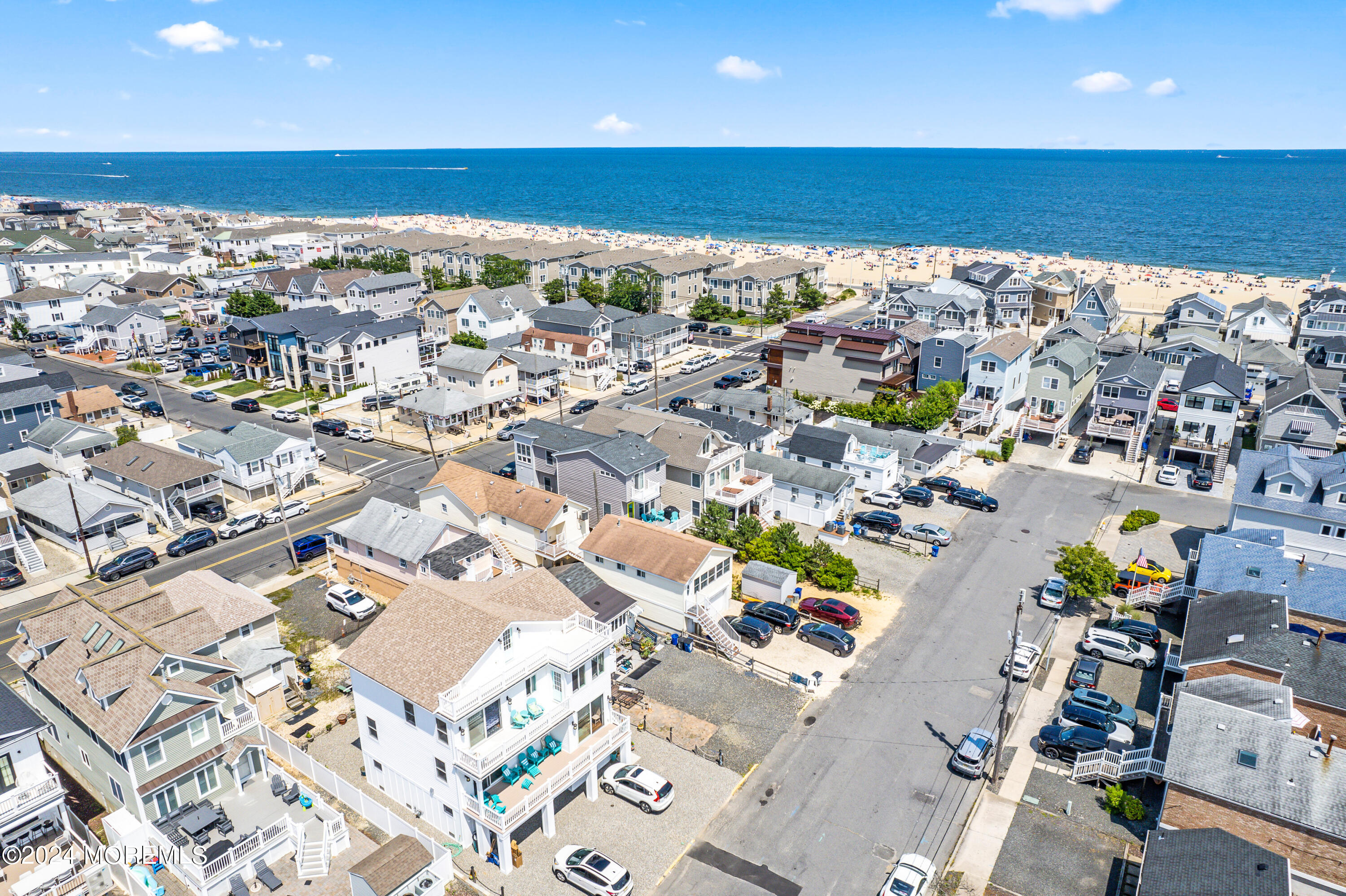 561 Brielle Road, Unit 2 Manasquan, NJ 08736 - Photo 6 of 71 Back 3