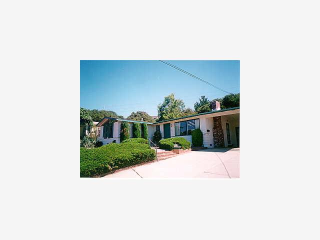 810 Rosita Road Del Rey Oaks, CA 93940 - Photo 9 of 9 a picture of a person on a street