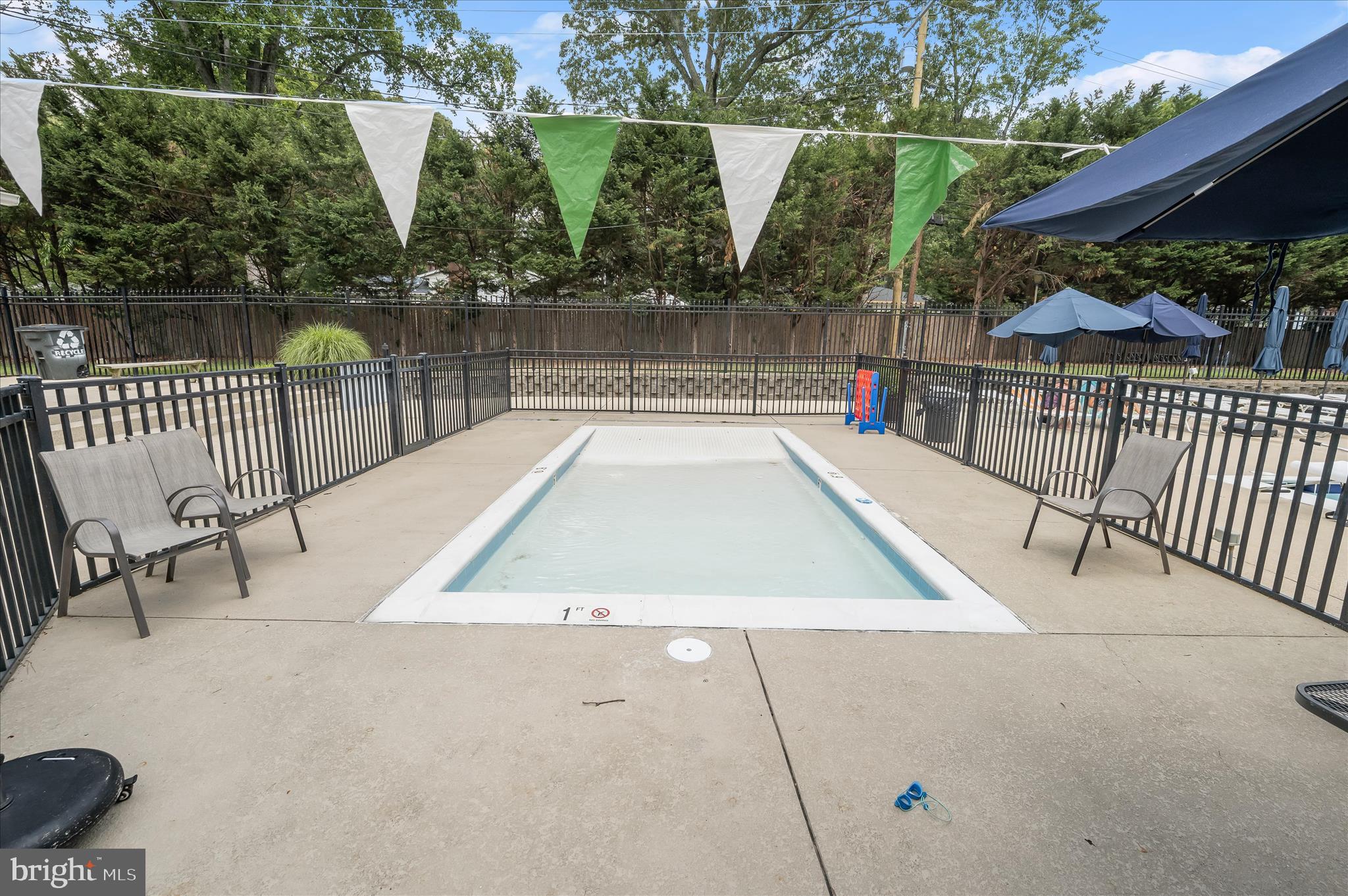 111 Stauffer Road Severna Park, MD 21146 - Photo 56 of 57 Community Kiddie Pool