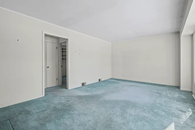 $475,000 | 1021 Cedar Lane, Northbrook, IL 60062