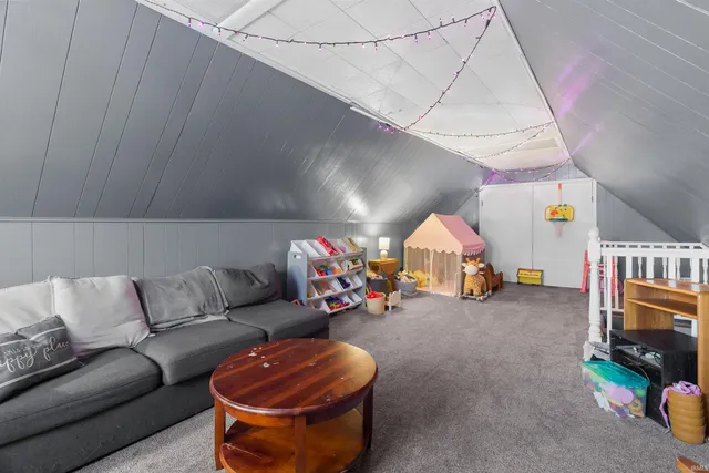 $124,900 | 265 North Half Street, Upland, IN 46989