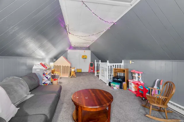 $124,900 | 265 North Half Street, Upland, IN 46989