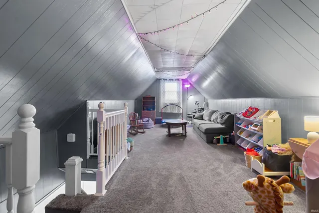 $124,900 | 265 North Half Street, Upland, IN 46989