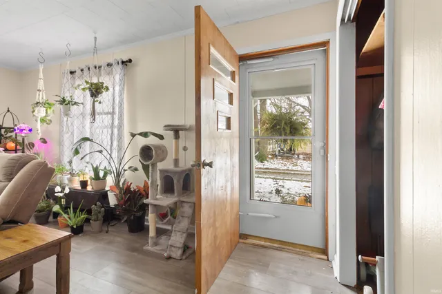 $124,900 | 265 North Half Street, Upland, IN 46989