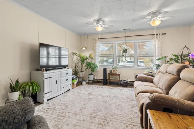 $124,900 | 265 North Half Street, Upland, IN 46989