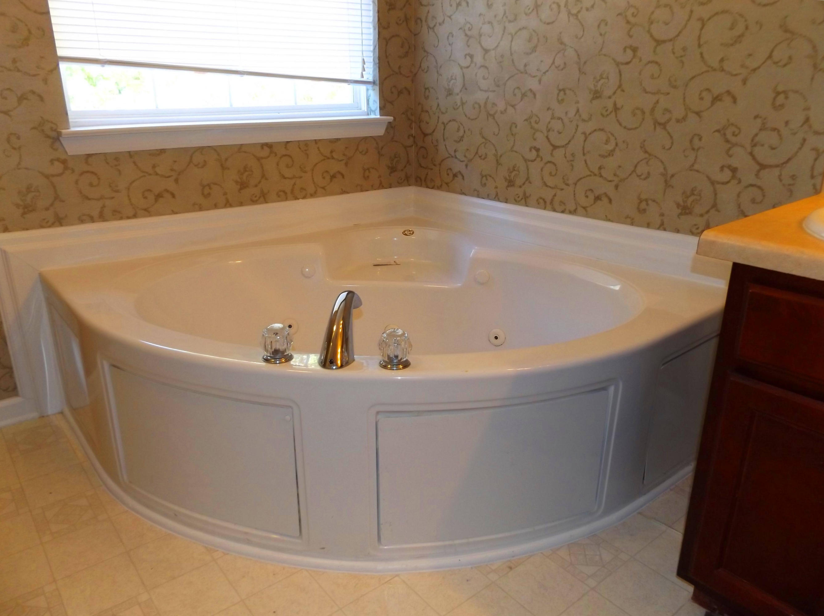 6200 Rim Ridge Court Harrison, TN 37341 - Photo 16 of 26 master bath 1