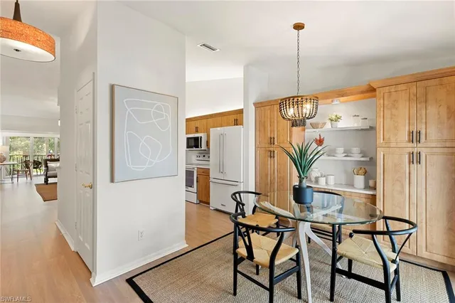 $679,000 | 841 Tanbark Drive, Unit 202, Naples, FL 34108