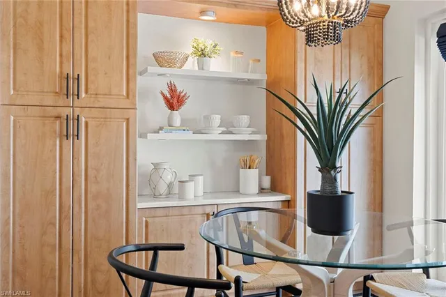 $679,000 | 841 Tanbark Drive, Unit 202, Naples, FL 34108