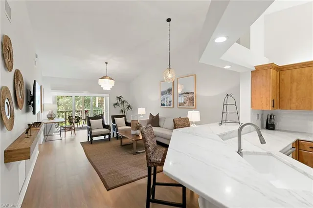 $679,000 | 841 Tanbark Drive, Unit 202, Naples, FL 34108