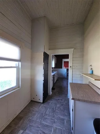 $320,000 | 300 South Oak Street, Lorena, TX 76655