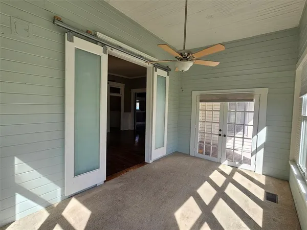 $320,000 | 300 South Oak Street, Lorena, TX 76655