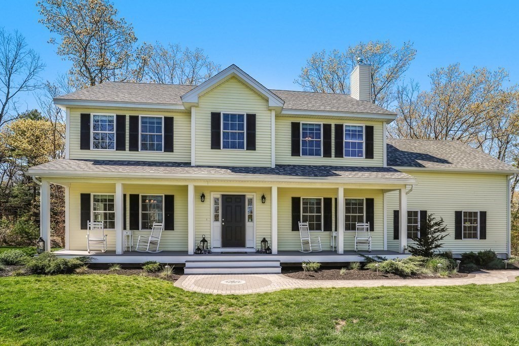 2 Budnick Way Boxford, MA 01921 - Photo 2 of 41 front view of a house with a yard