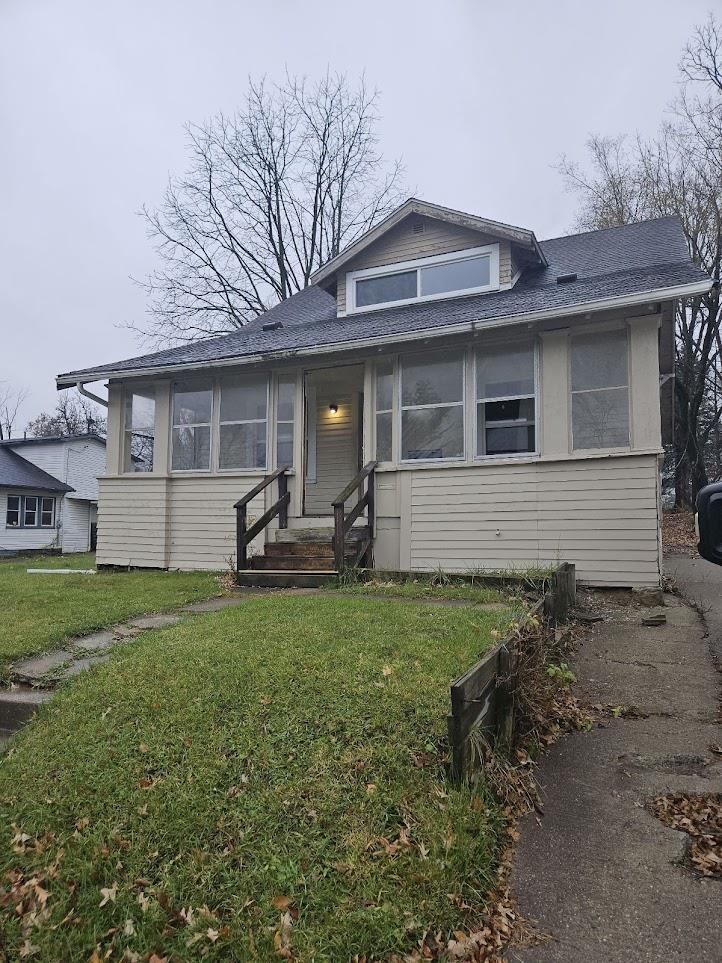 2005 Flushing Road Flint, MI 48504 - Photo 1 of 17 50128365.JPG