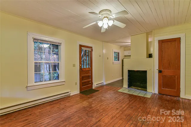 $399,000 | 328 Texas Road, Montreat, NC 28711