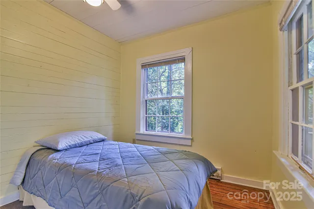 $399,000 | 328 Texas Road, Montreat, NC 28711