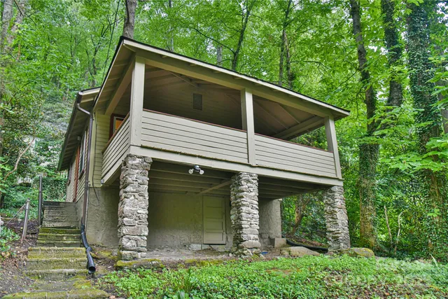 $399,000 | 328 Texas Road, Montreat, NC 28711
