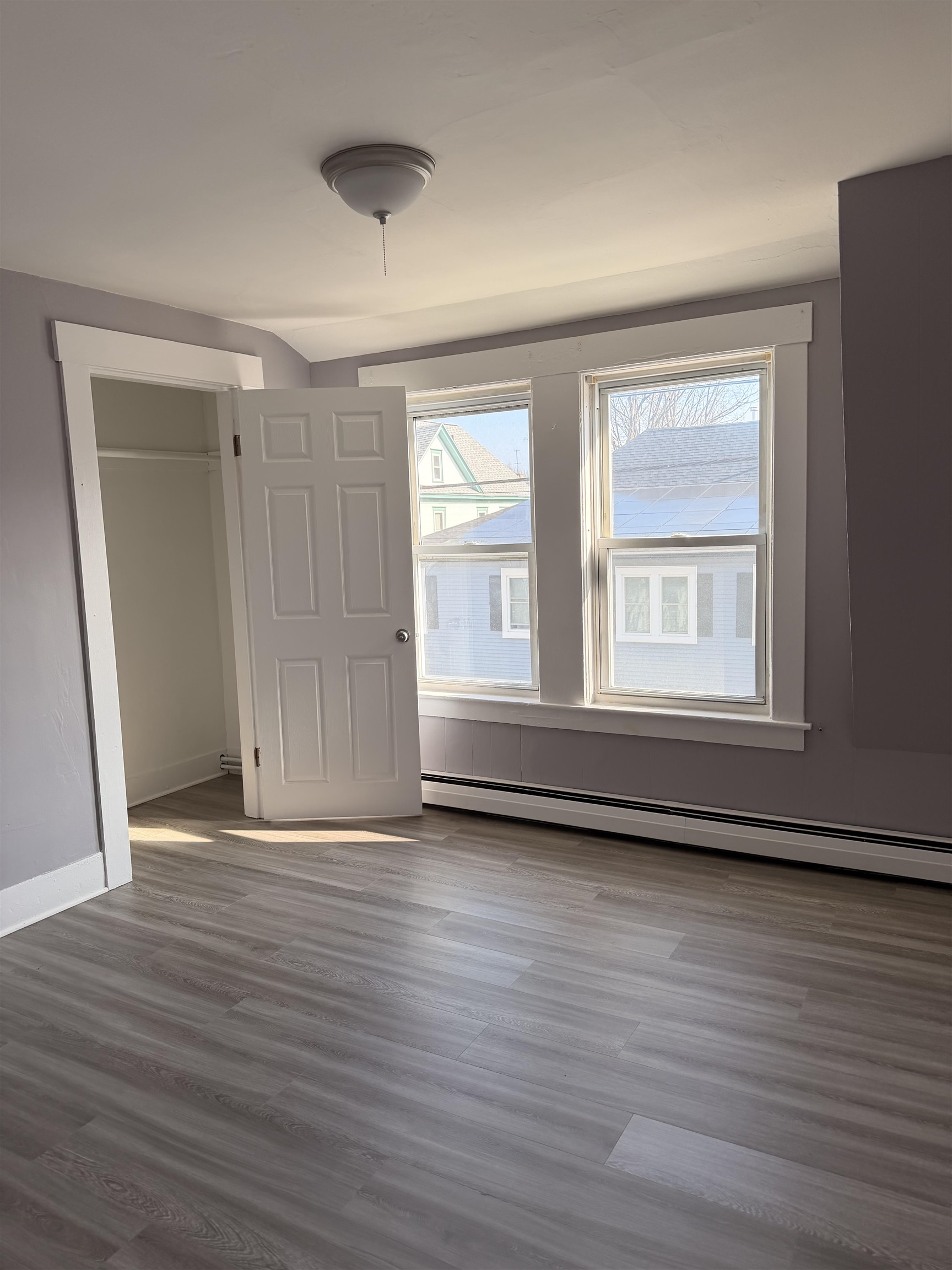 85 Ash Street Nashua, NH 03060 - Photo 1 of 6