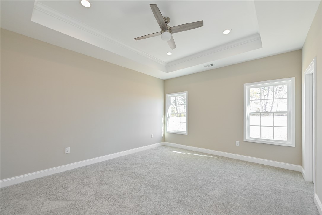 8074 Keowee School Road Seneca, SC 29672 - Photo 17 of 32 Gallery Image 17