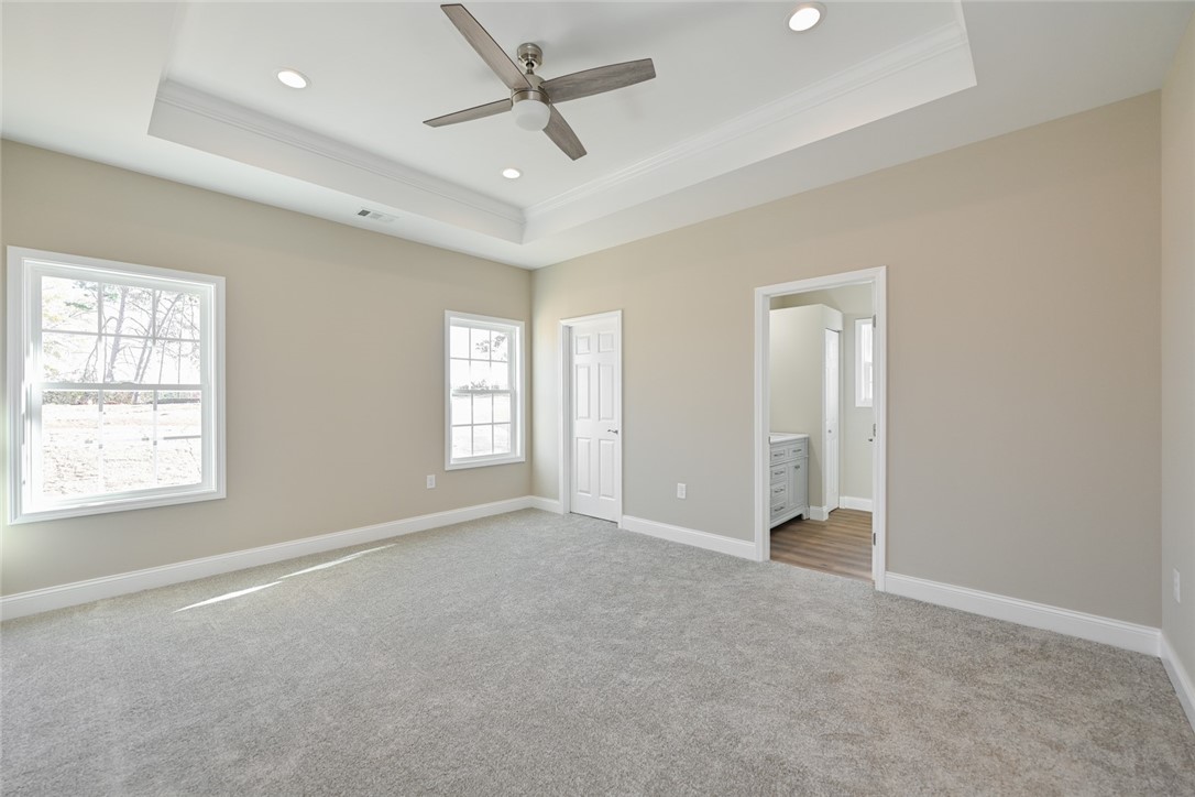 8074 Keowee School Road Seneca, SC 29672 - Photo 18 of 32 Gallery Image 18