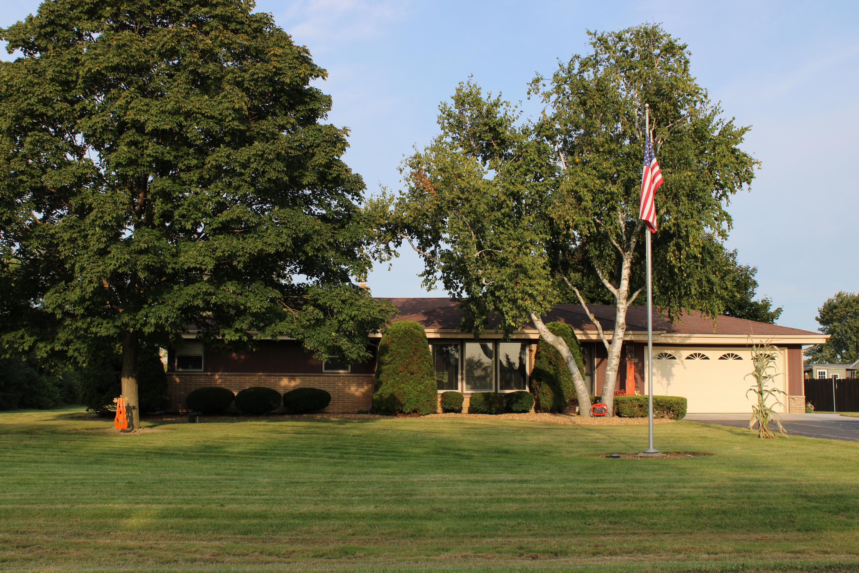 5426 Barthel Road Caledonia, WI 53126 - Photo 1 of 1 IMG_0126