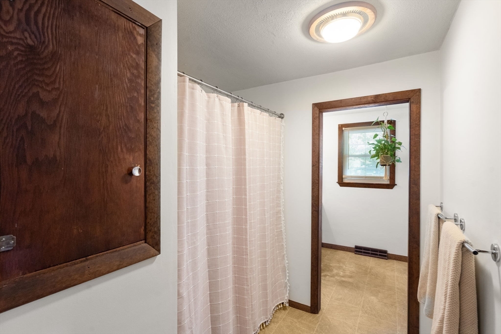 203 Turner Road Holliston, MA 01746 - Photo 17 of 42 Gallery Image 17