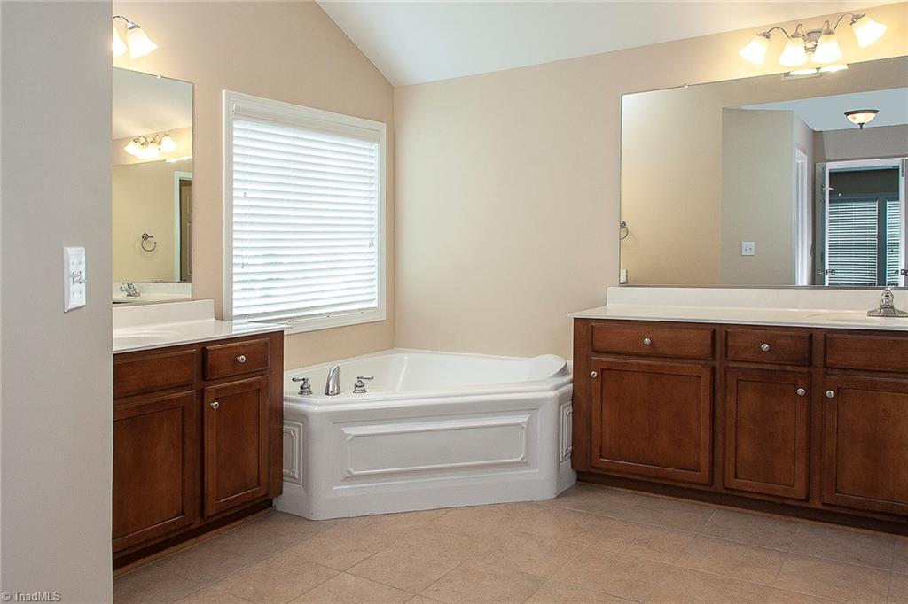 4058 Tellmont Court High Point, NC 27265 - Photo 12 of 20