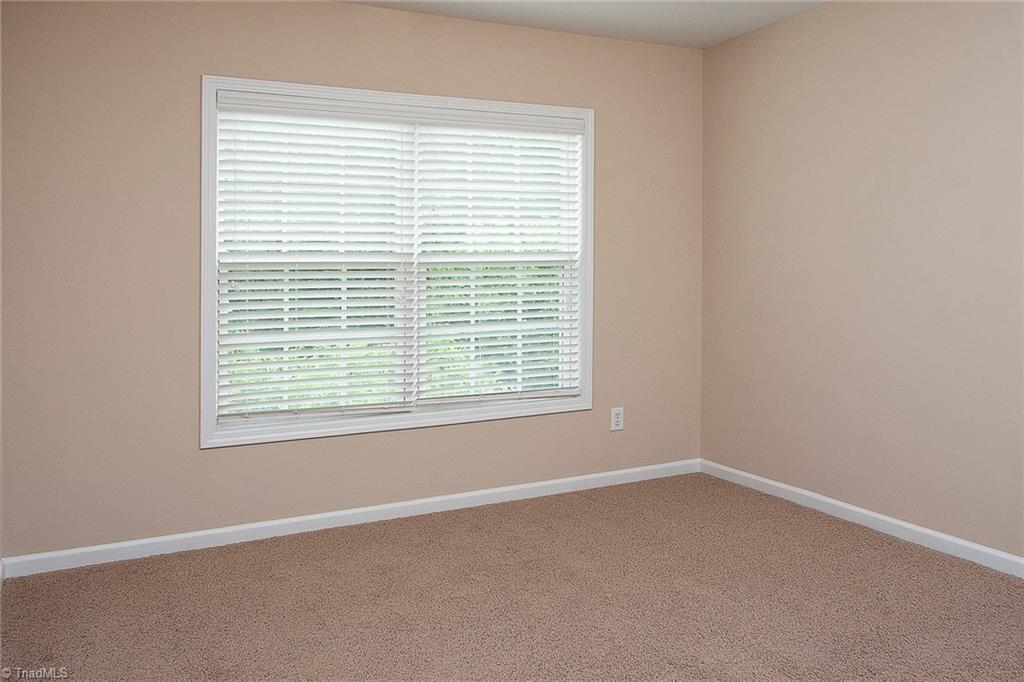 4058 Tellmont Court High Point, NC 27265 - Photo 14 of 20