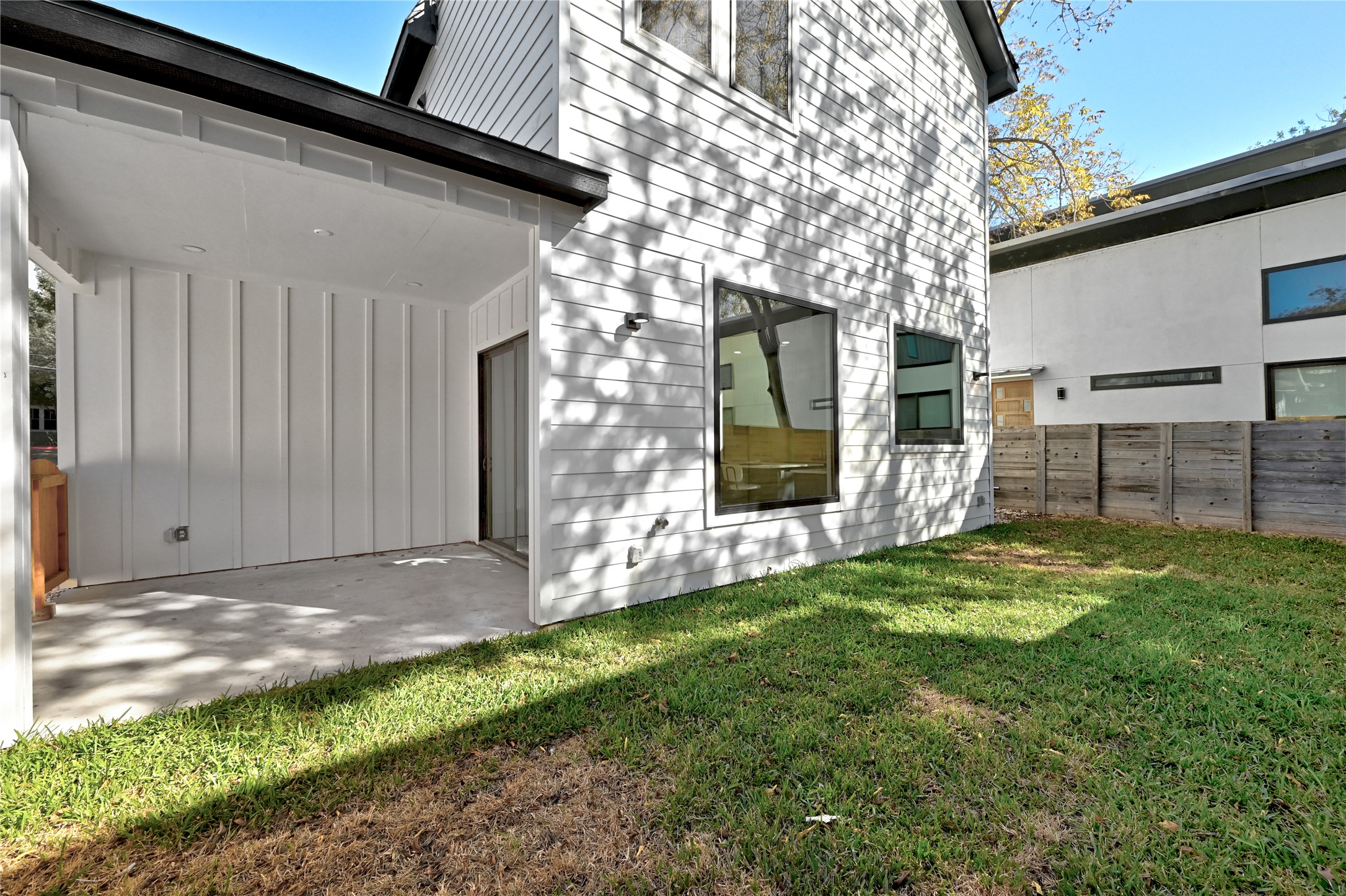 2717 Lyons Road, Unit 1 Austin, TX 78702 - Photo 33 of 34