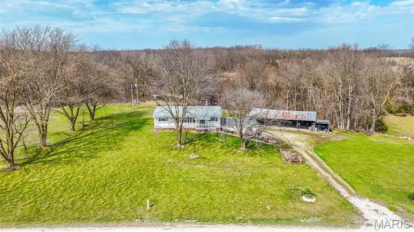 $225,000 | 19940 Monroe Road 214, Holliday, MO 65258