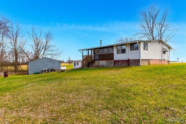 $225,000 | 19940 Monroe Road 214, Holliday, MO 65258